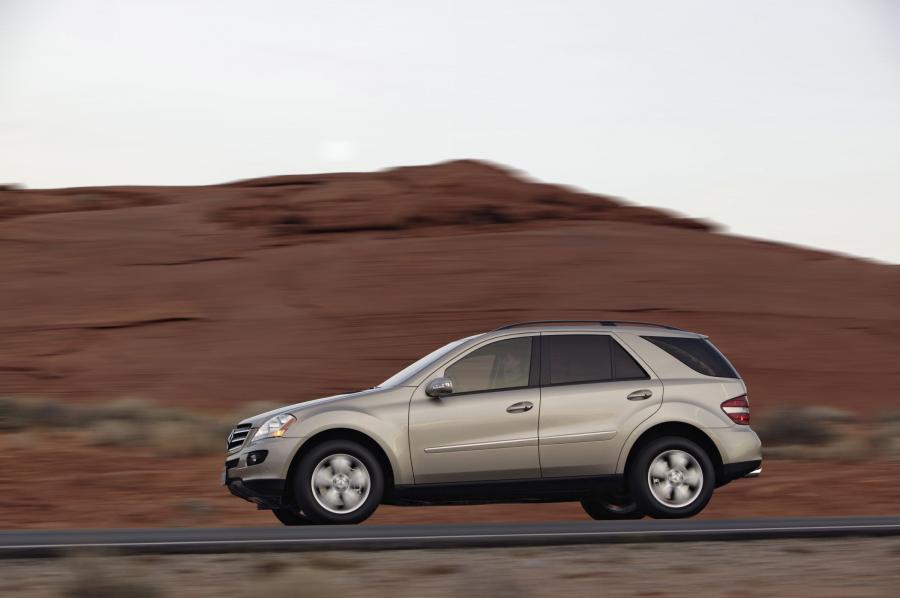  Mercedes-Benz ML-Class 2006 года  (фото 150 из 400)